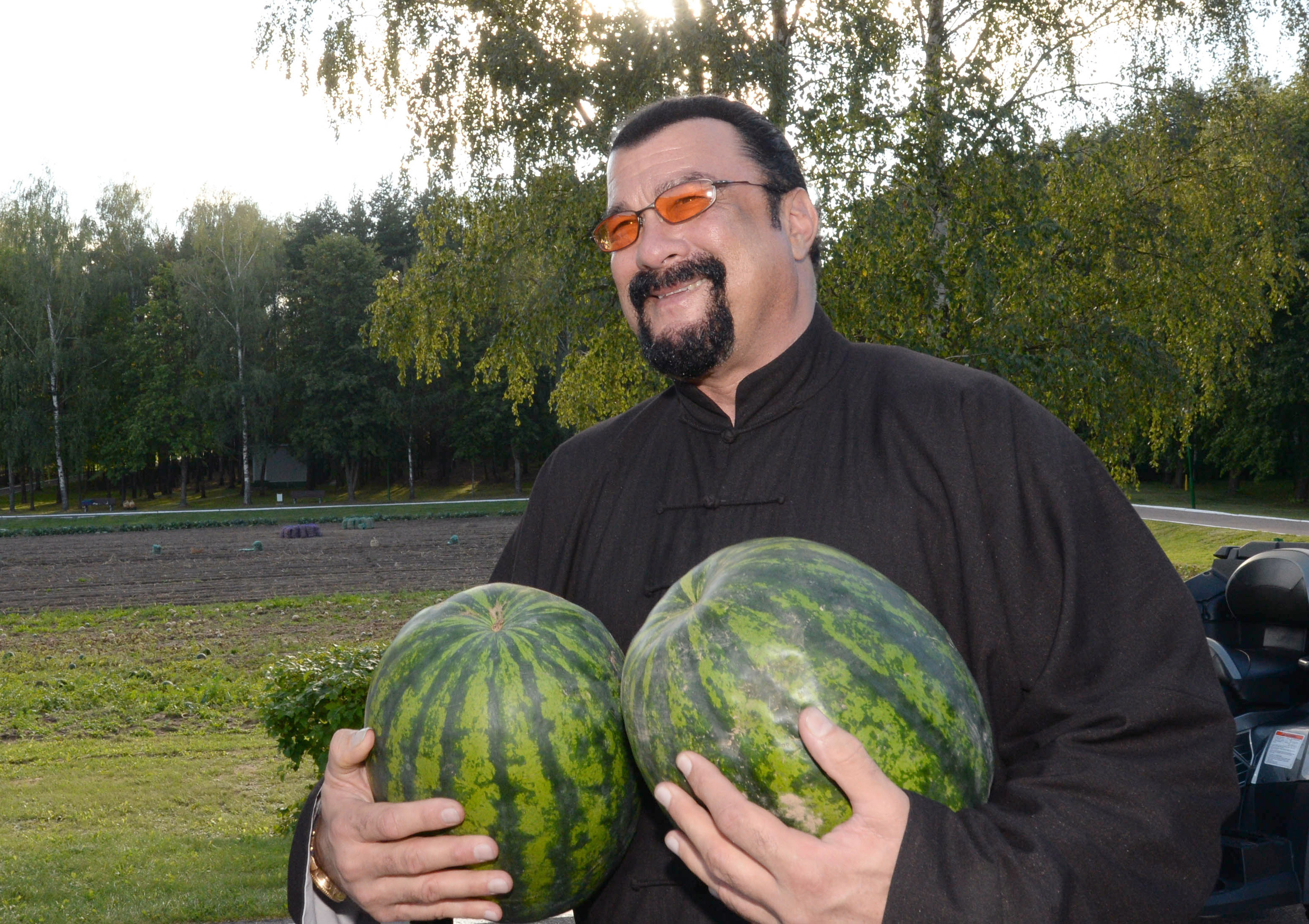 stephen-seagal-belarus-carrot-watermelon.jpg