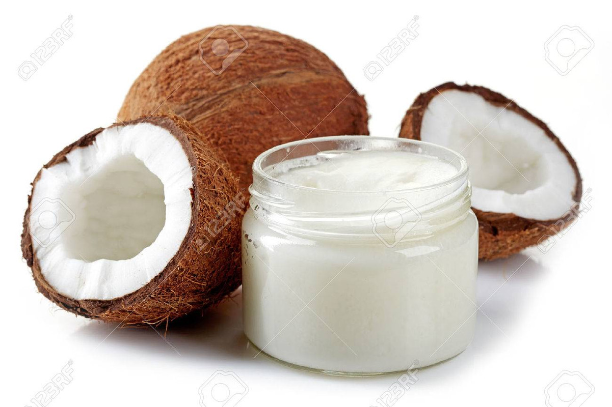 37379954-jar-of-coconut-oil-and-fresh-coconuts-isolated-on-white.jpg